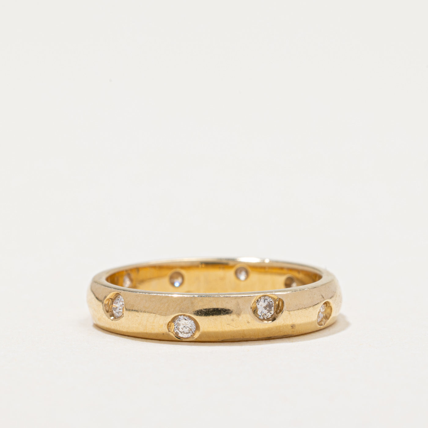Bague sertie de diamants épars | 0,15 ct au total | Taille 4,5