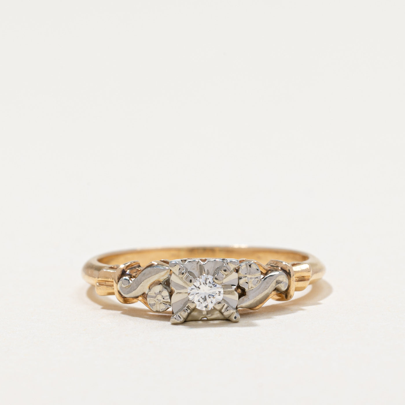 Vintage Solitaire Diamond Ring | 0.07ct | SZ 7