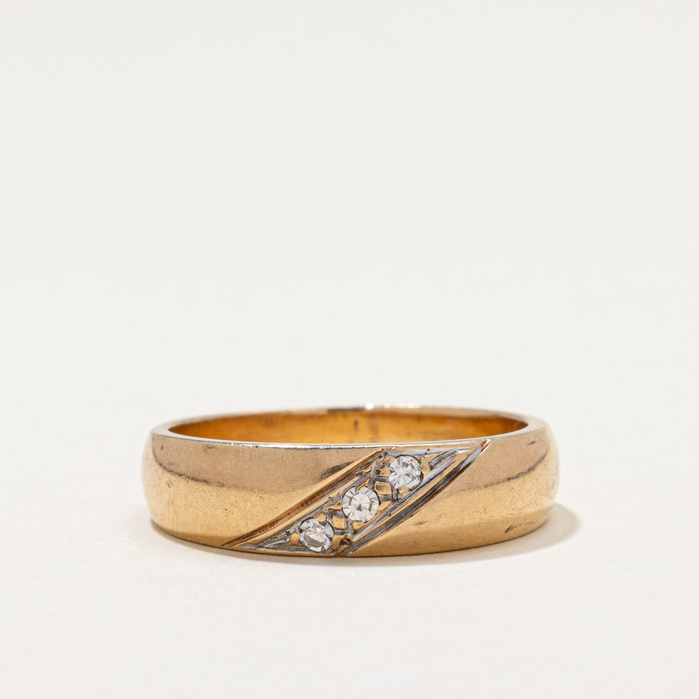 Diagonal Diamond Band | 0.06ctw | SZ 8