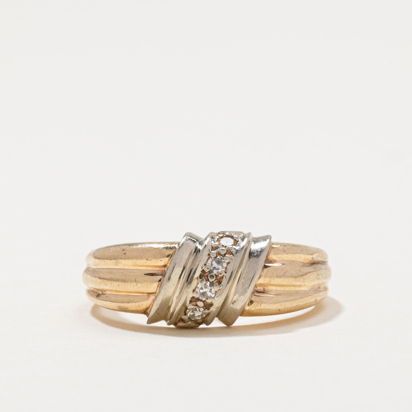 Diagonal Diamond Grooved Ring | 0.08ctw | SZ 8