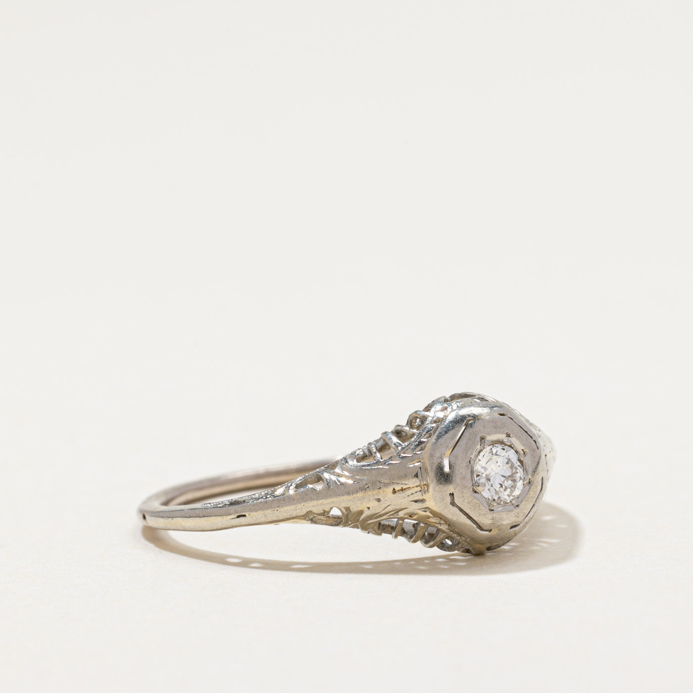 Vintage Solitaire Diamond Dome Ring | 0.11ct | SZ 8.5