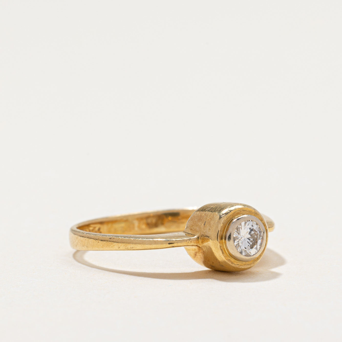 Solitaire Bezel Set Diamond Ring | 0.14ct | SZ 5