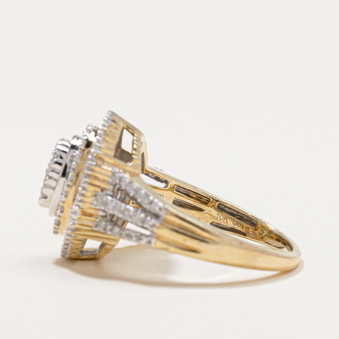 Diamond Oval Cluster Cocktail Ring | 0.69ctw | SZ 6.25