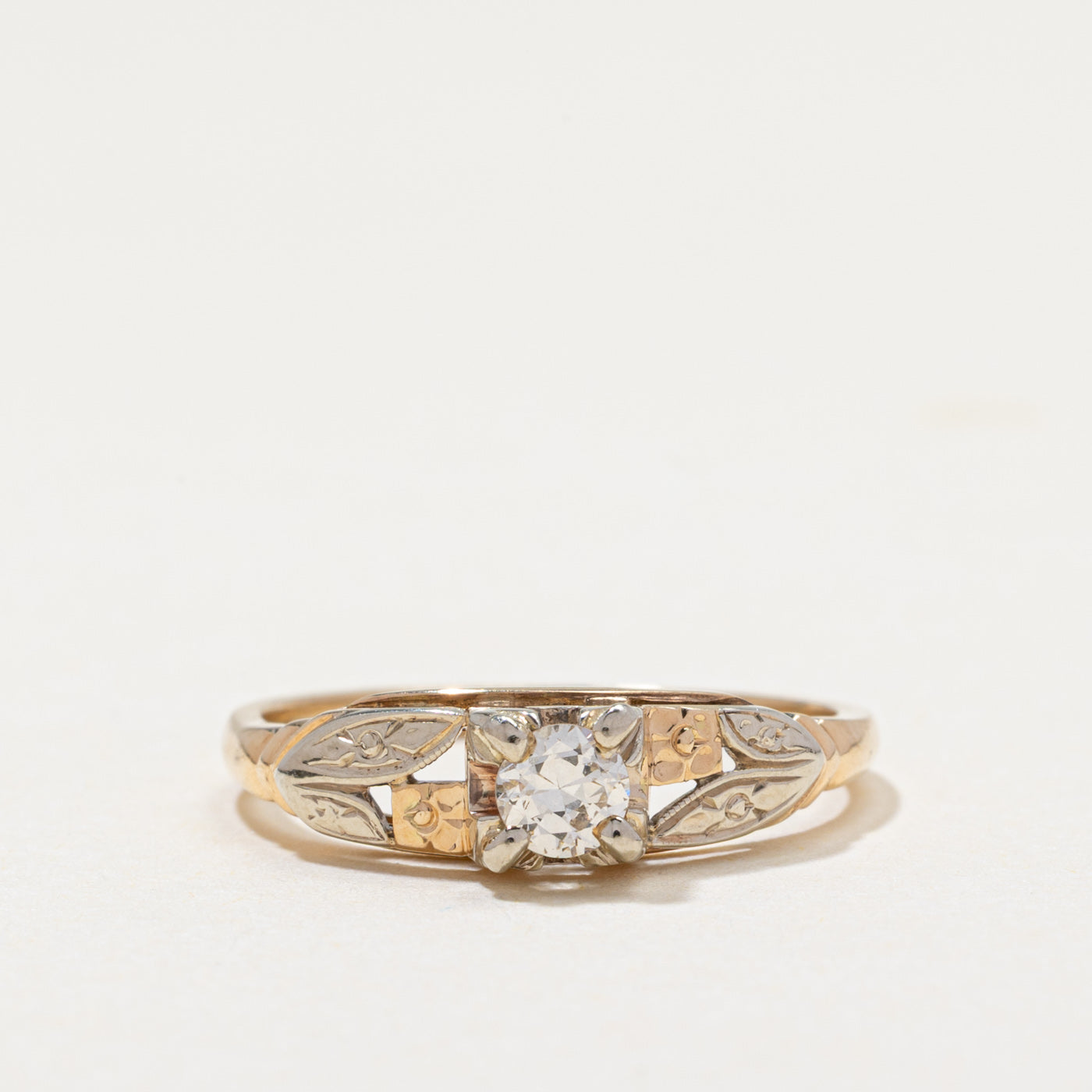 Solitaire Diamond Floral Engraved Ring | 0.19ct | SZ 6.25