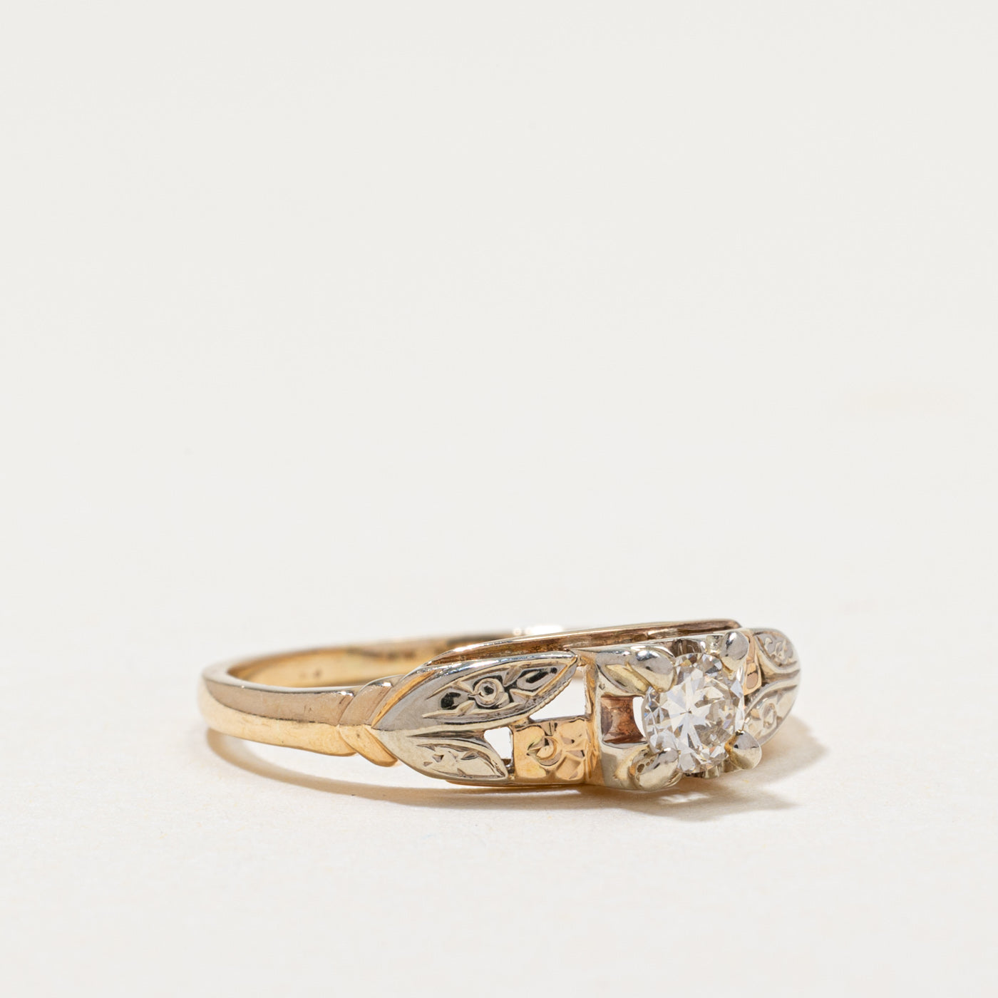 Solitaire Diamond Floral Engraved Ring | 0.19ct | SZ 6.25