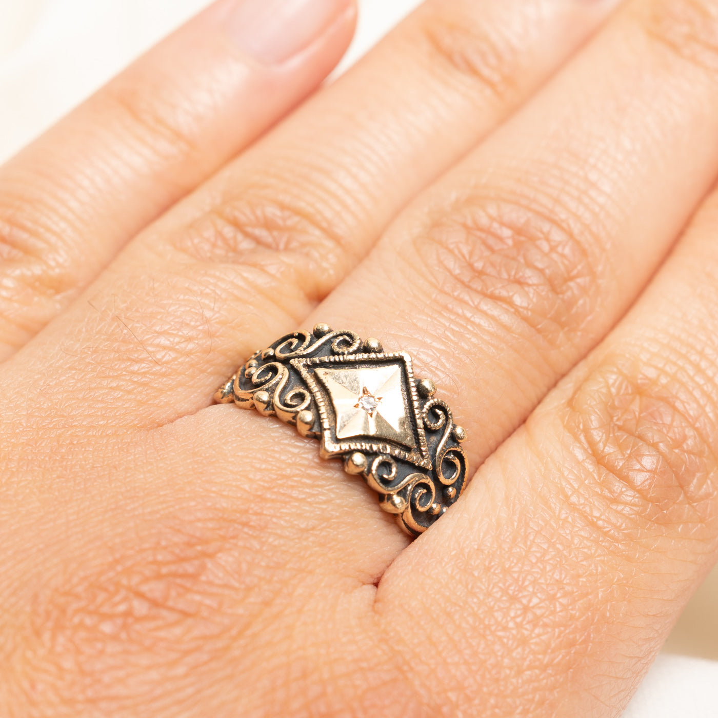 Diamond Ornate Scrollwork Ring | 0.01ct | SZ 8.25