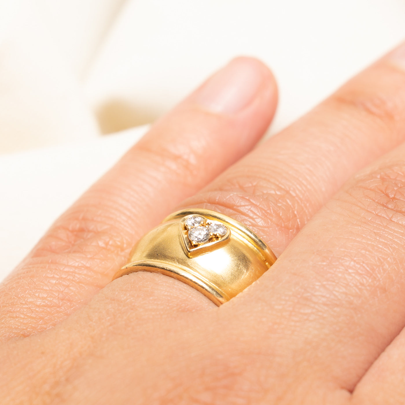 Vintage Diamond Heart Wide Band | 0.18ctw | SZ 6.5