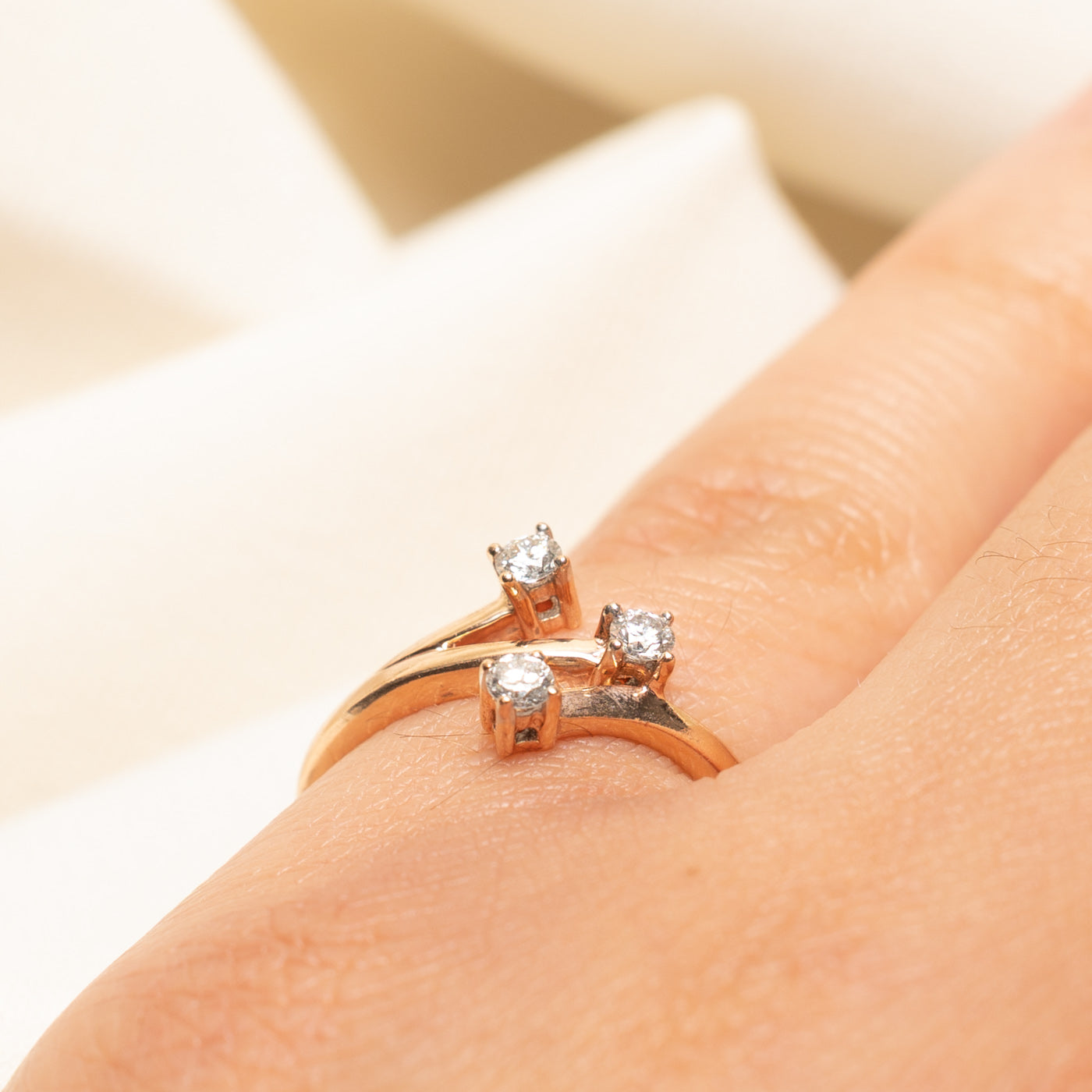 Three Stone Diamond Bypass Ring SZ 5.75 | 0.18ctw