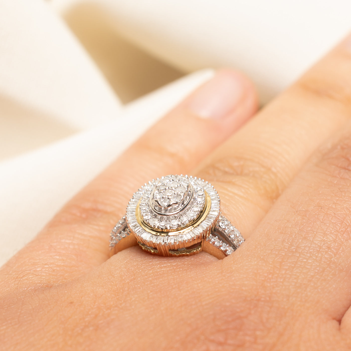 Diamond Oval Cluster Cocktail Ring | 0.69ctw | SZ 6.25
