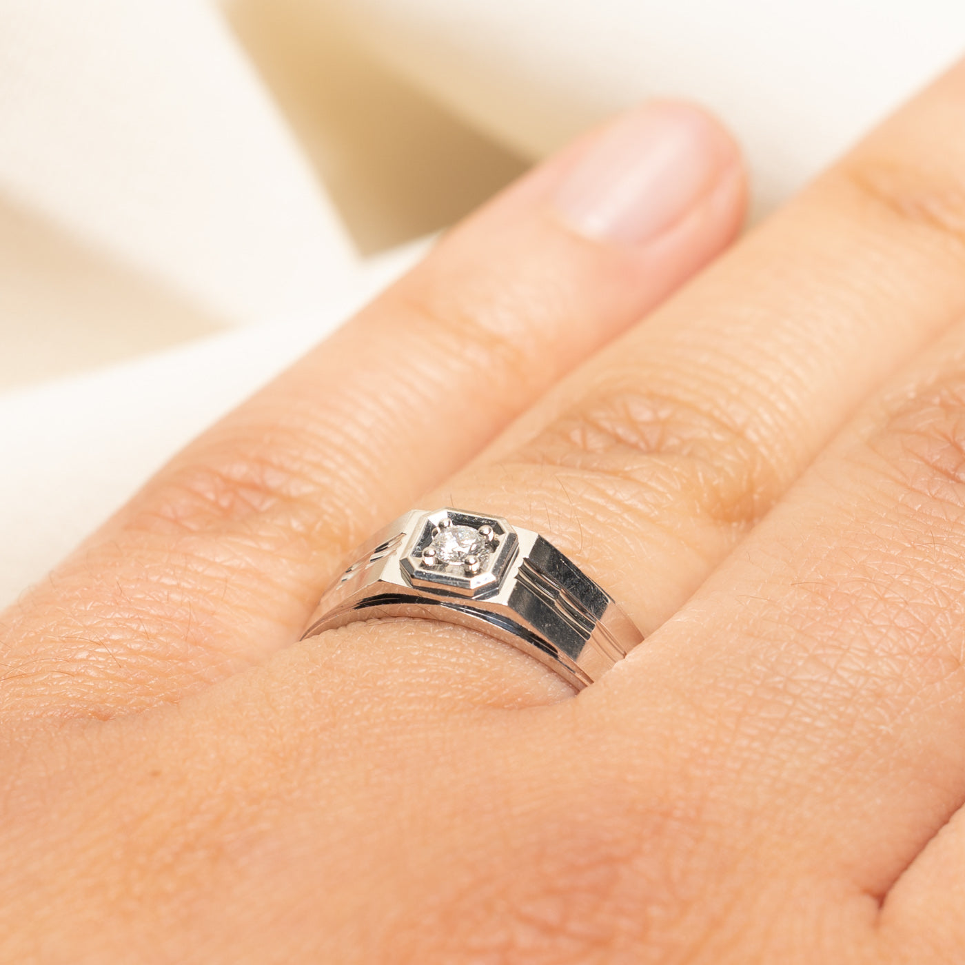 Solitaire Diamond Grooved Ring | 0.075ct | SZ 7.75
