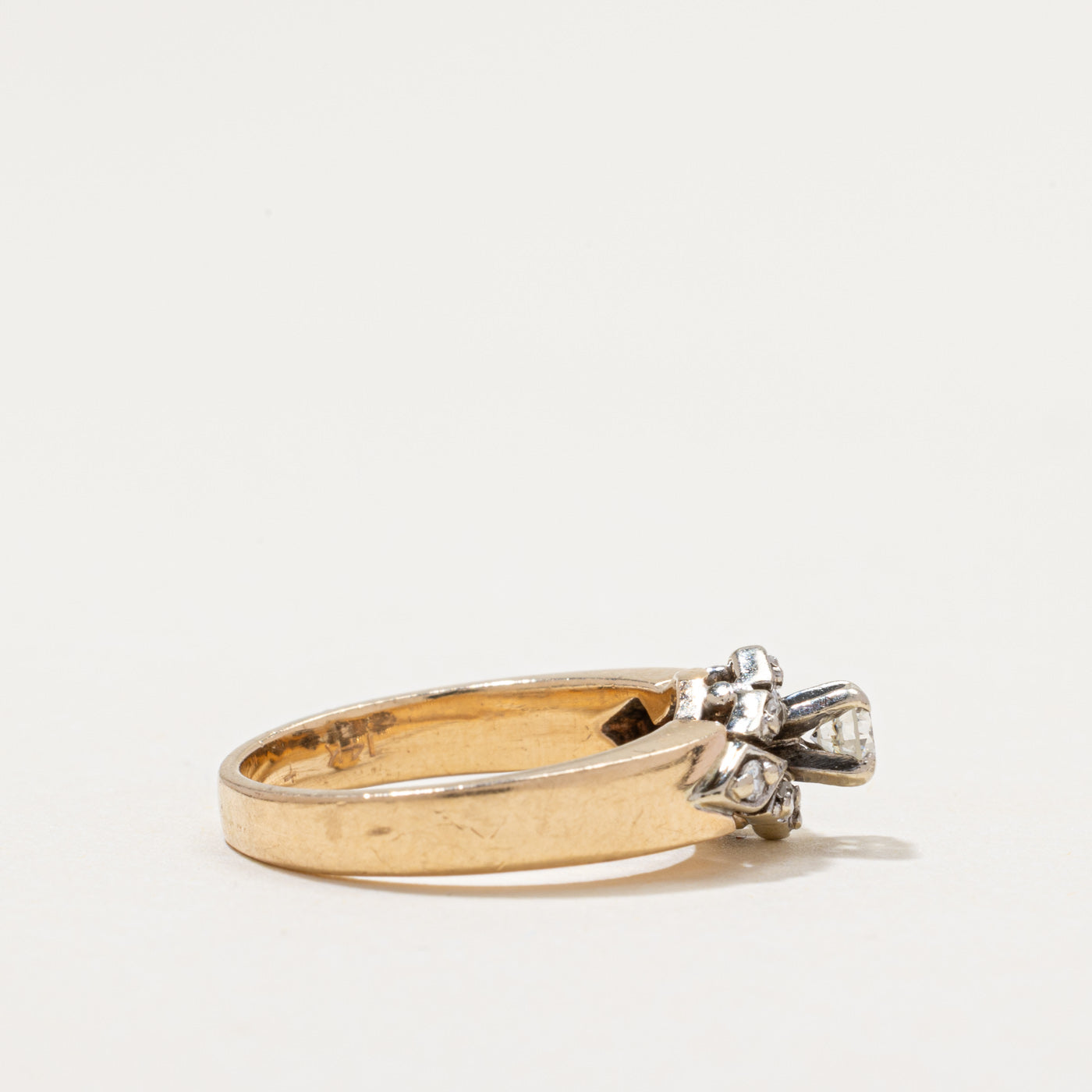 14k Diamond Rhombus Ring | 0.27ctw | SZ 7.75