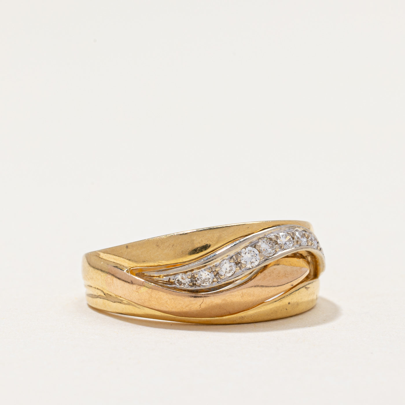Diamond Wave Twisted Ring | 0.13ctw | SZ 6.5