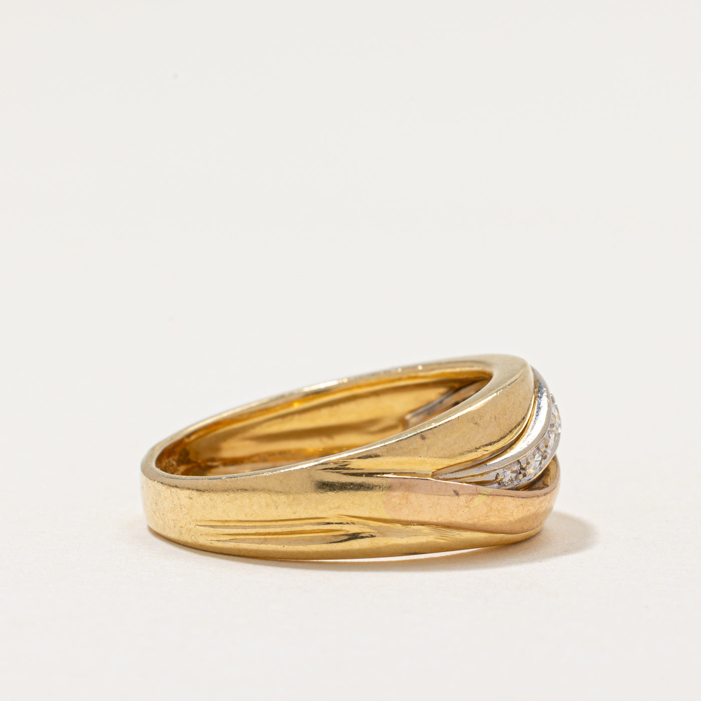 Diamond Wave Twisted Ring | 0.13ctw | SZ 6.5