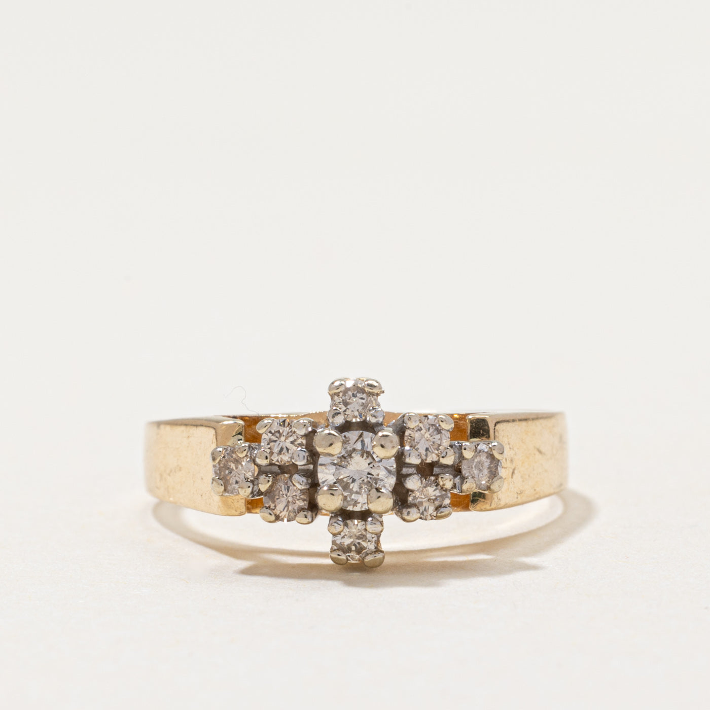 Diamond Cluster Cocktail Ring | 0.31ctw | SZ 6.25