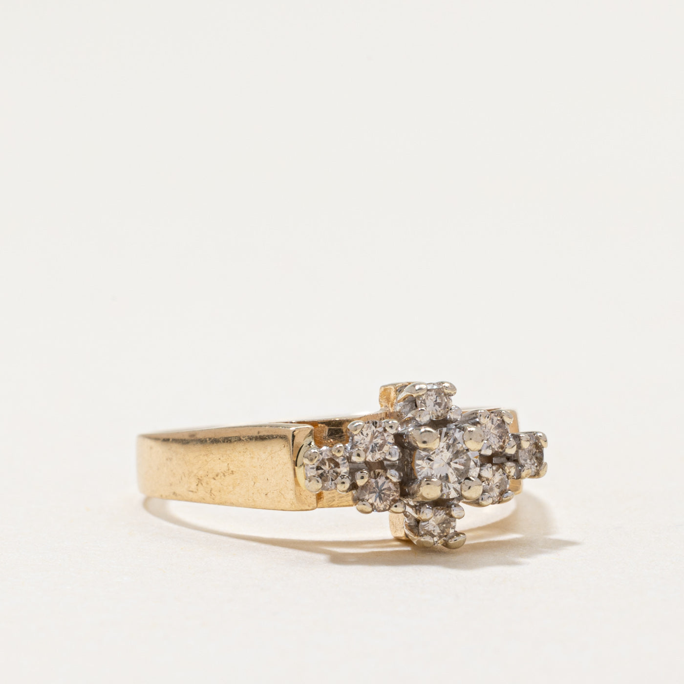 Diamond Cluster Cocktail Ring | 0.31ctw | SZ 6.25