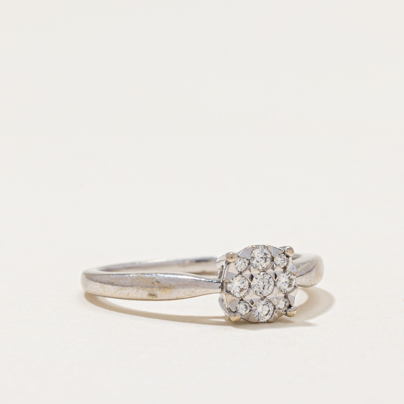 Diamond Round Cluster Ring | 0.17ctw | SZ 7