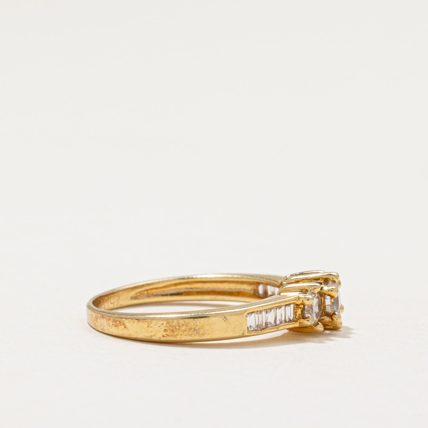 18k Three Stone Diamond Accented Ring | 0.65ctw | SZ 6.75
