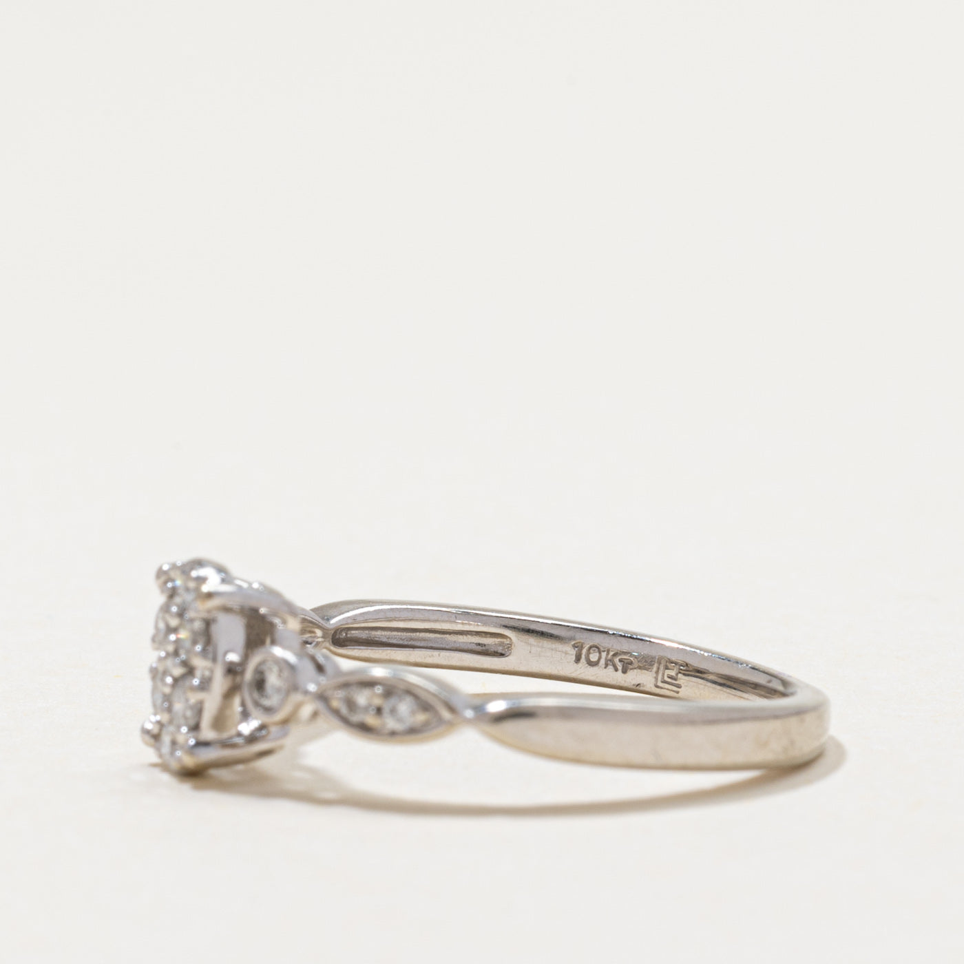 10k Diamond Oval Cluster Ring | 0.20ctw | SZ 5.75