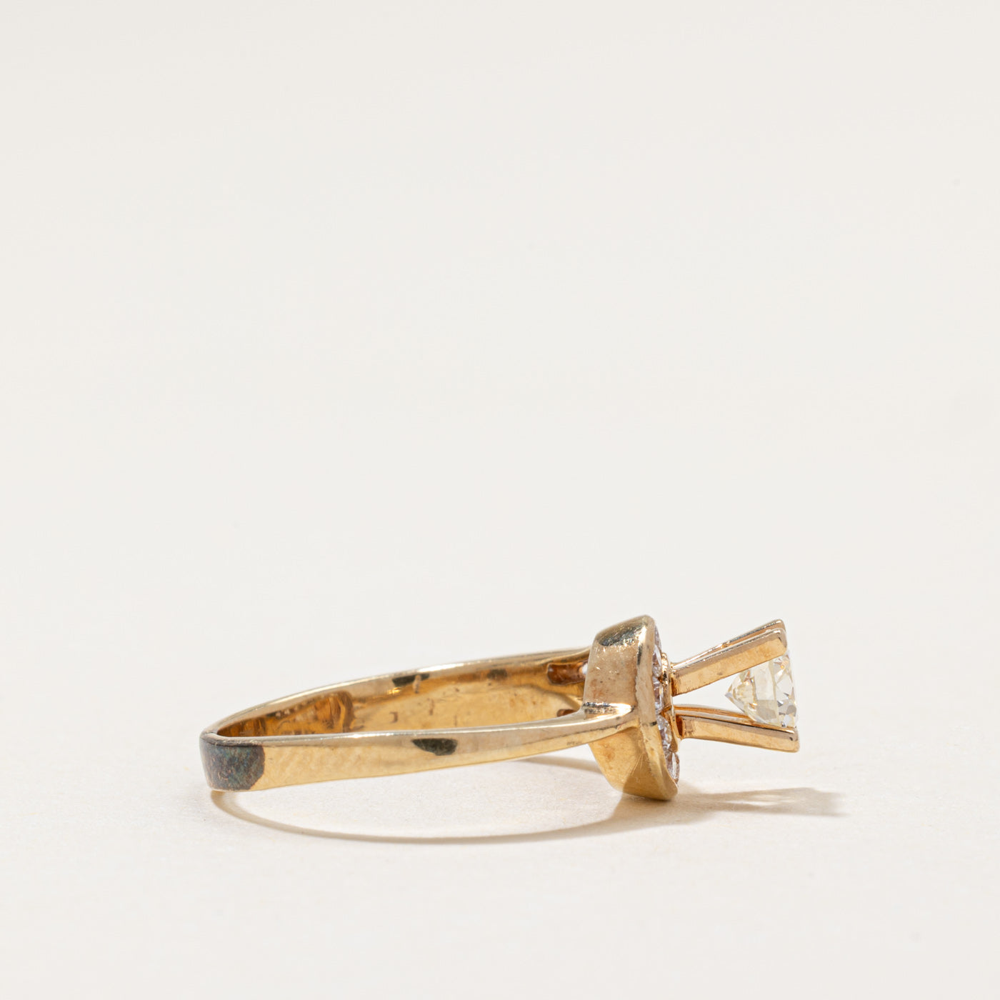 High Set Diamond Buckle Ring | 0.59ctw | SZ 4.5