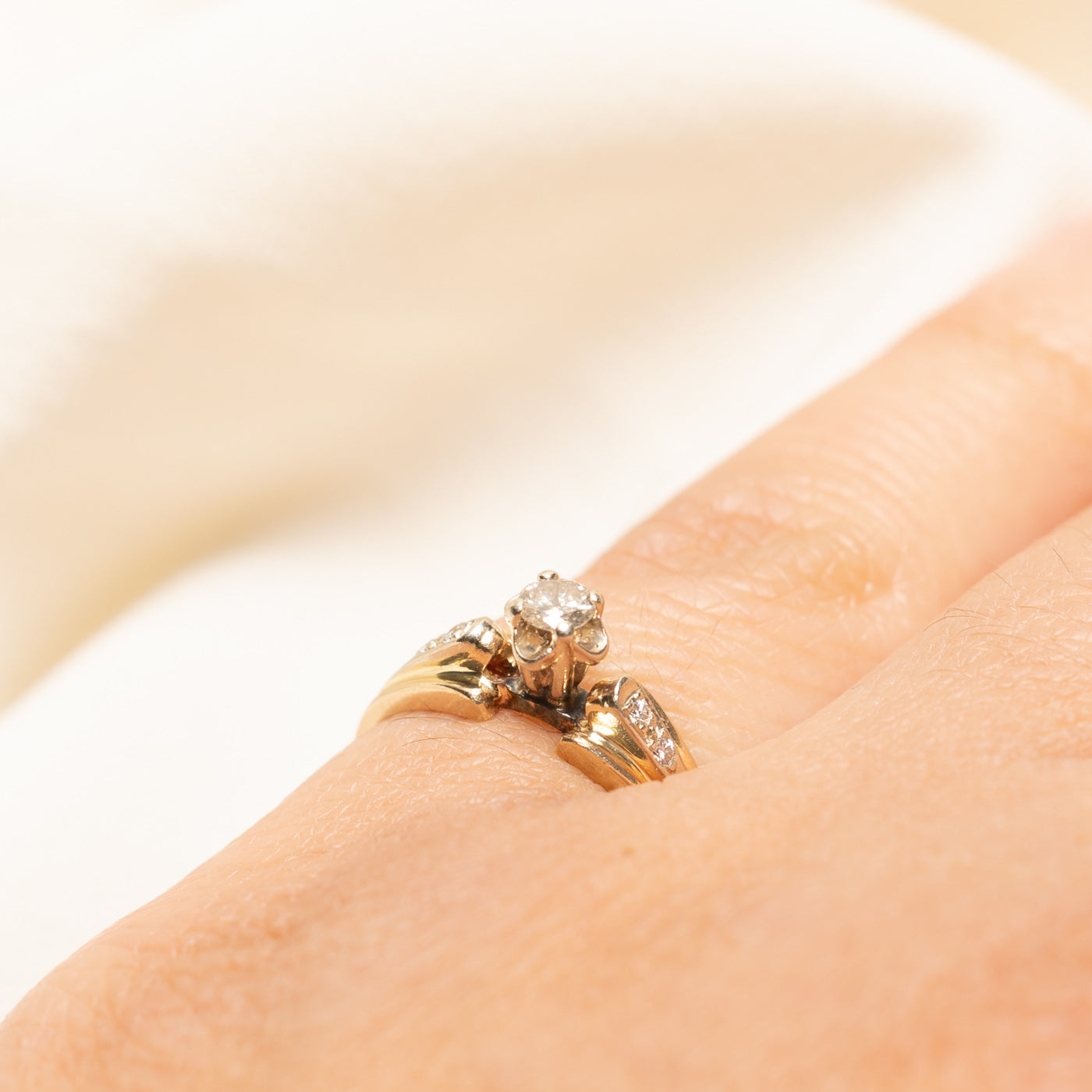 Diamond Grooved Tapered Ring | 0.10ctw | SZ 5