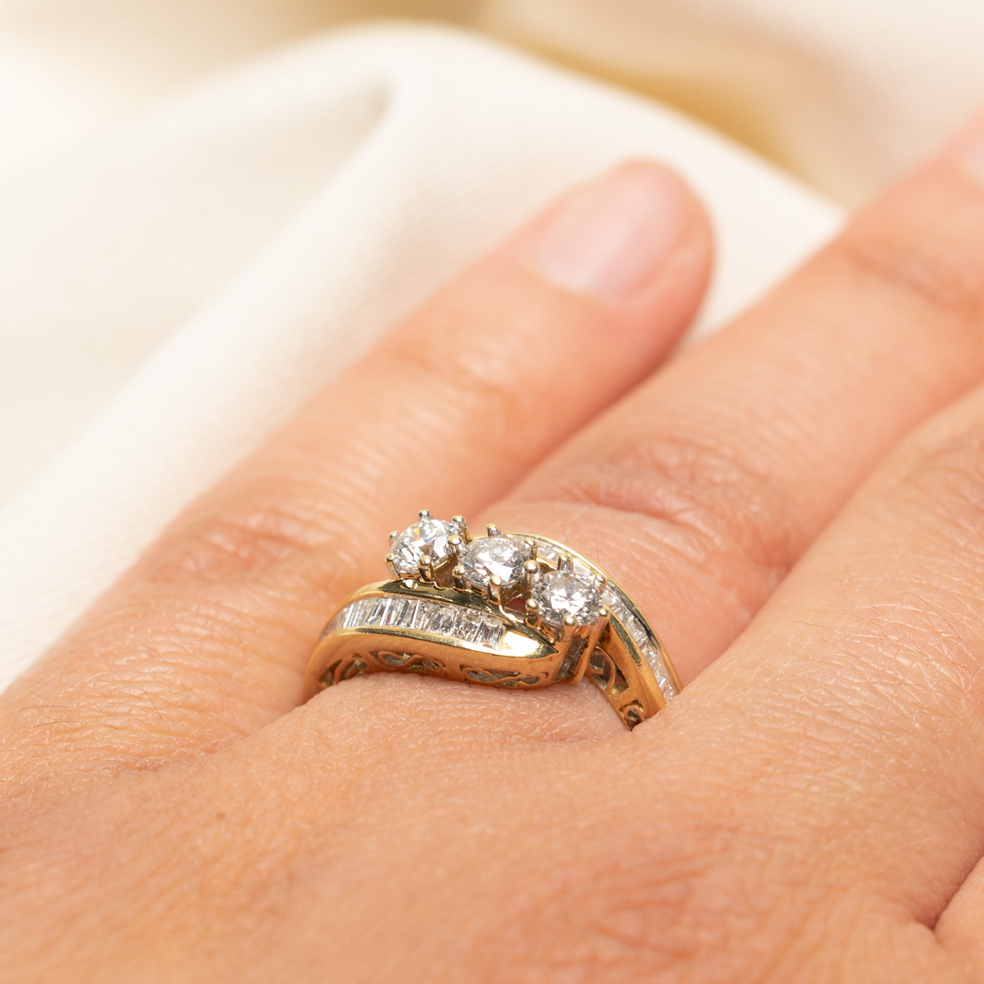 Three Stone Diamond Bypass Ring | 0.87ctw | SZ 6.75