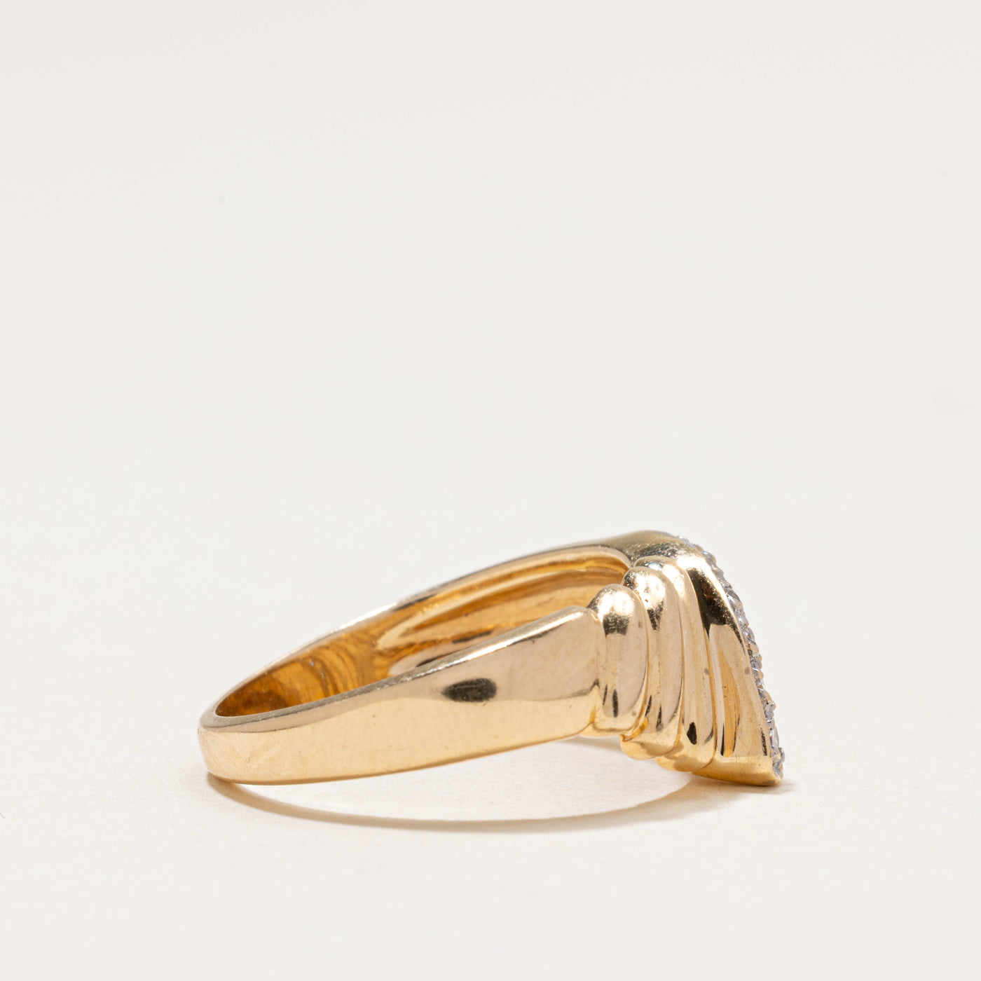 Diagonal Diamond Grooved Ring | 0.08ctw | SZ 6.25