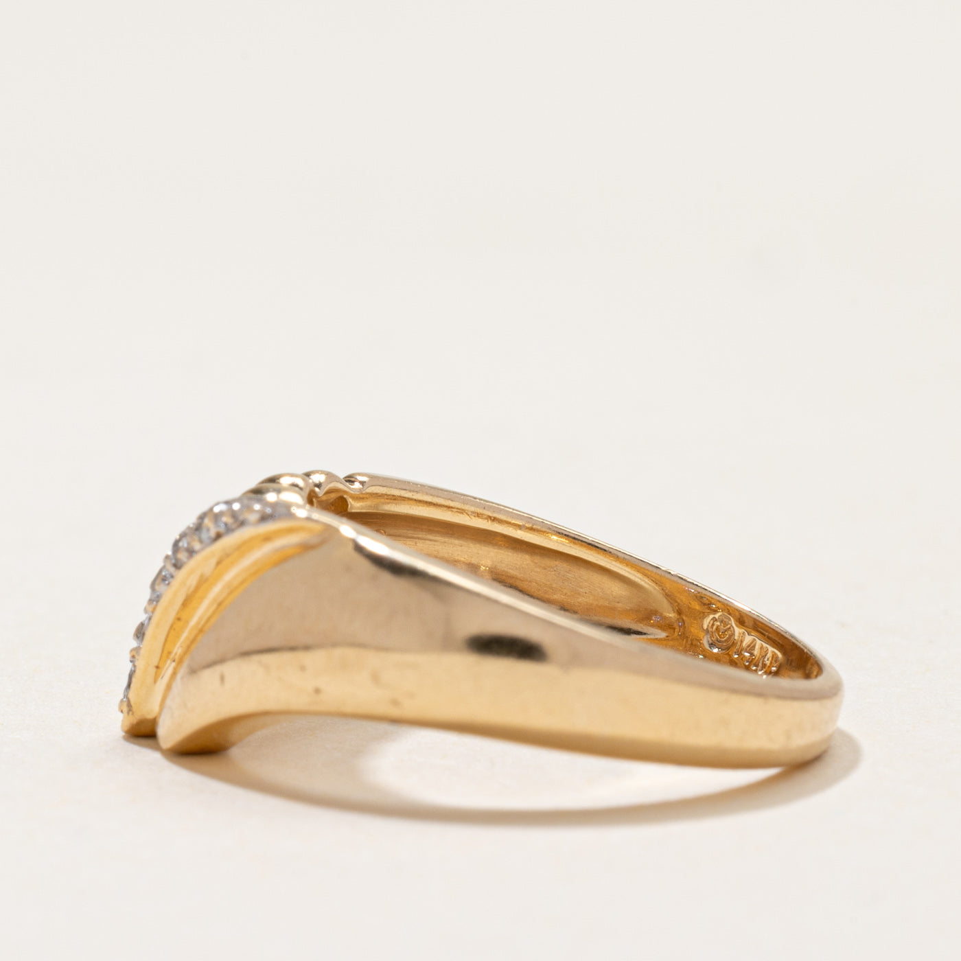 Diagonal Diamond Grooved Ring | 0.08ctw | SZ 6.25