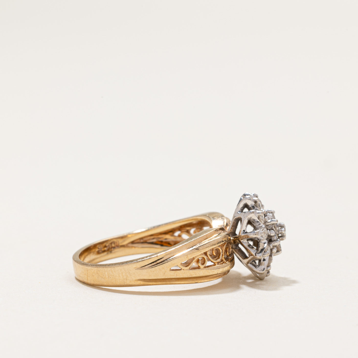 Diamond Cluster Scrollwork Ring | 0.29ctw | SZ 6