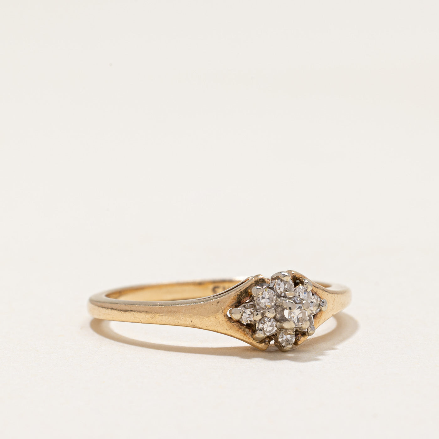 Diamond Cluster Tapered Ring | 0.14ctw | SZ 7