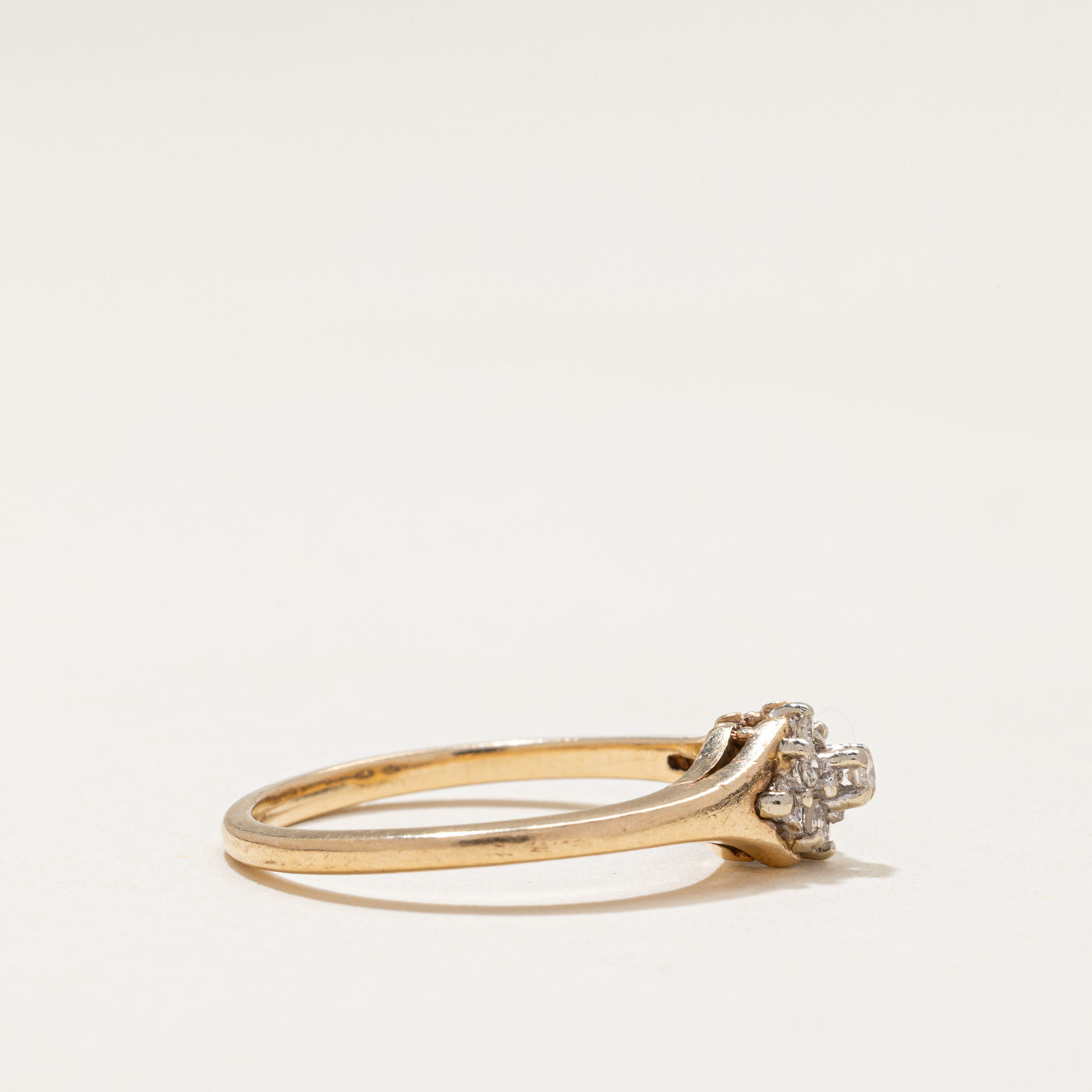 Diamond Cluster Tapered Ring | 0.14ctw | SZ 7