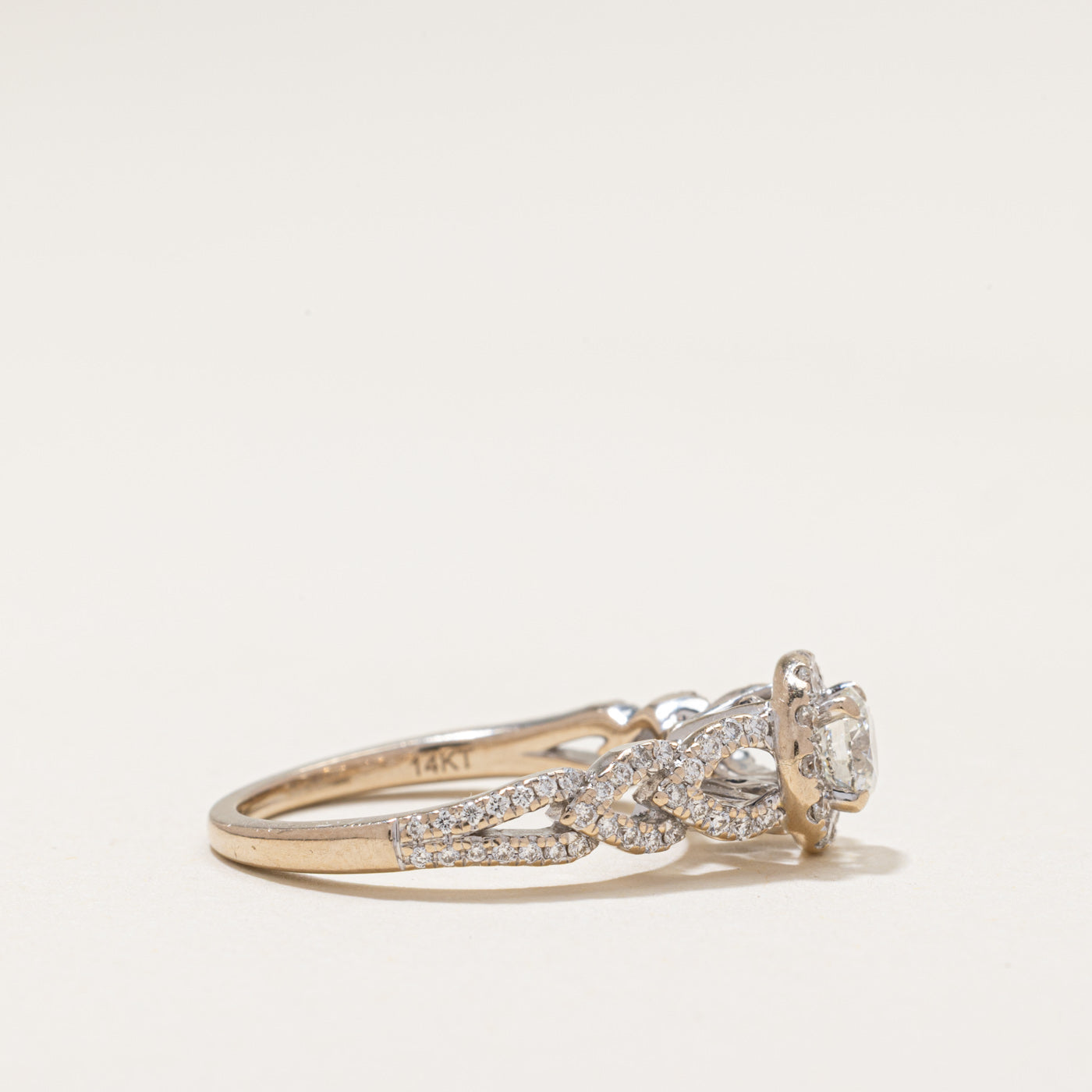 Diamond Halo Ornate Ring | 0.95ctw | SZ 5.75