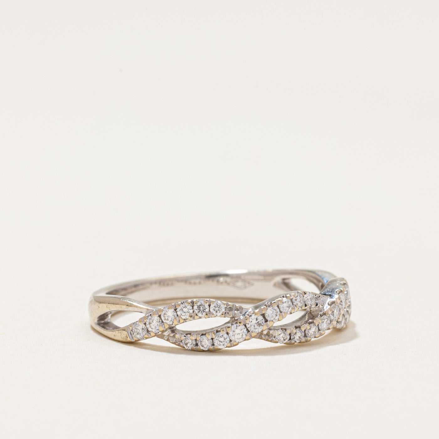 14k Diamond Cross Over Ring | 0.30ctw | SZ 7