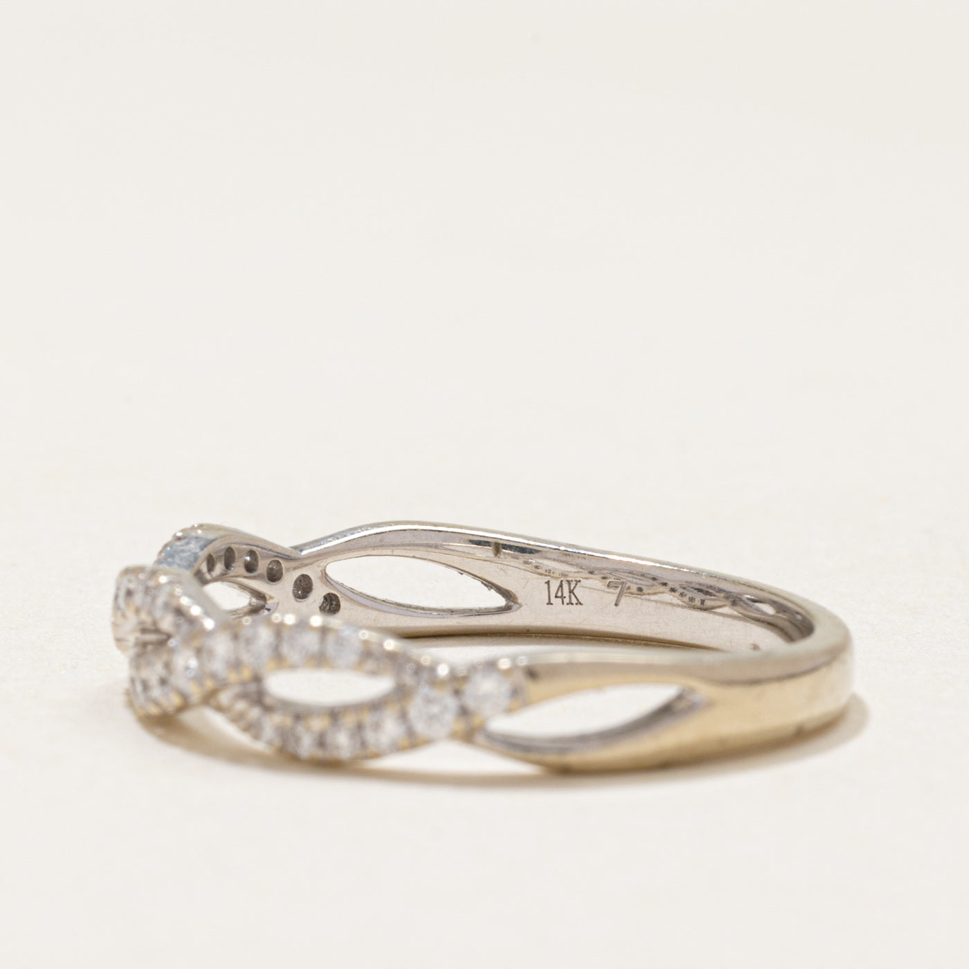 14k Diamond Cross Over Ring | 0.30ctw | SZ 7