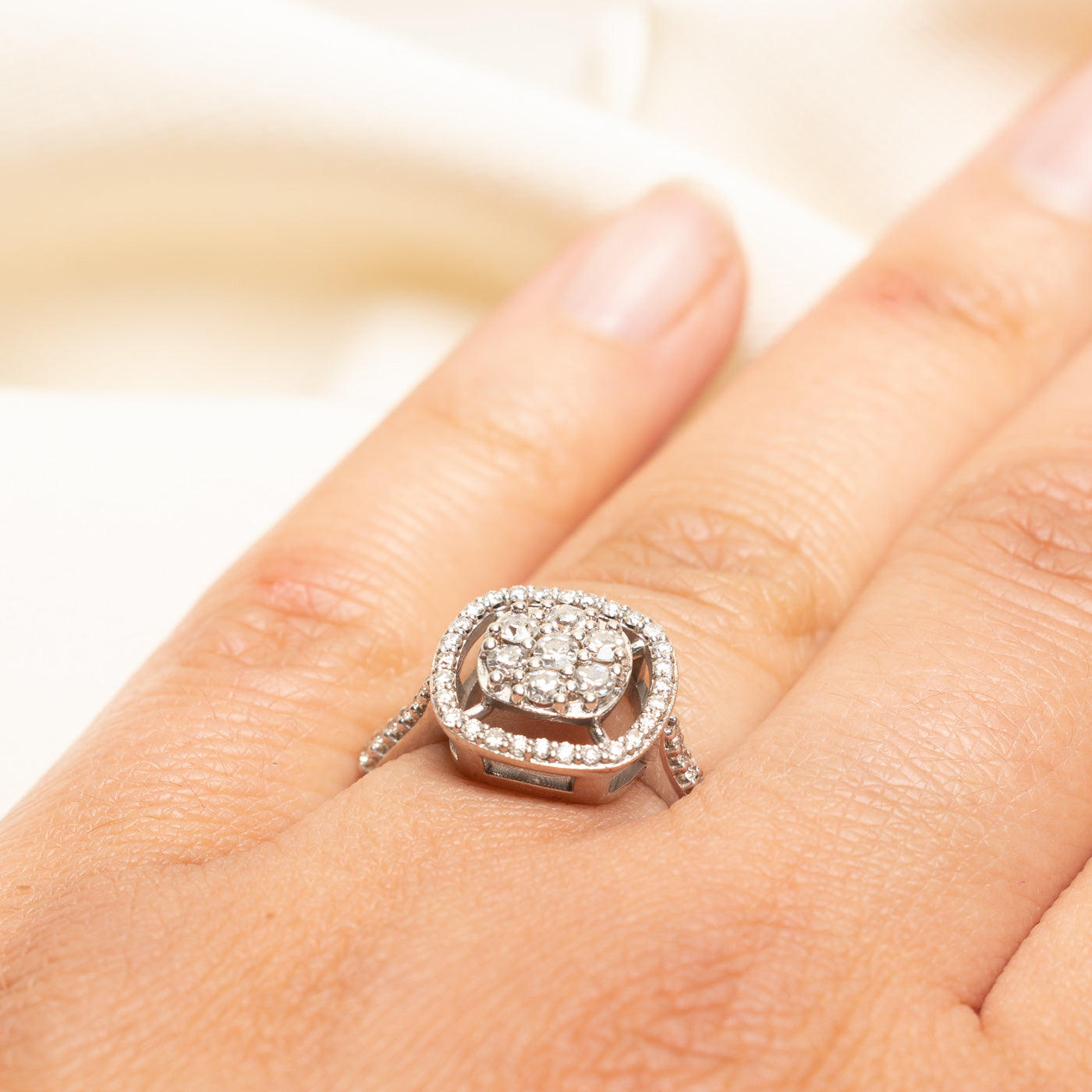 Diamond Cluster Open Halo Ring | 0.67ctw | SZ 7