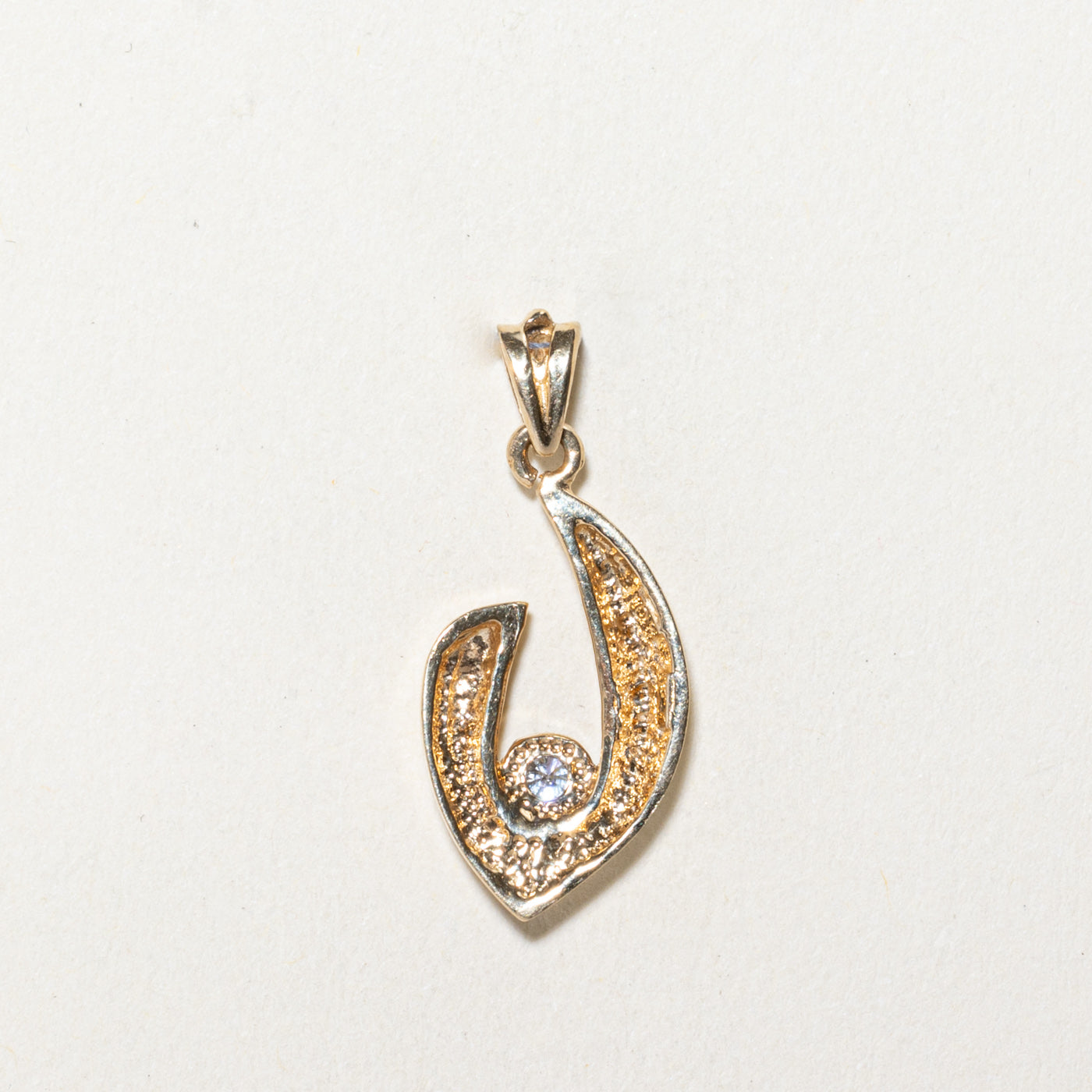Diamond Hook Pendant | 0.10ct