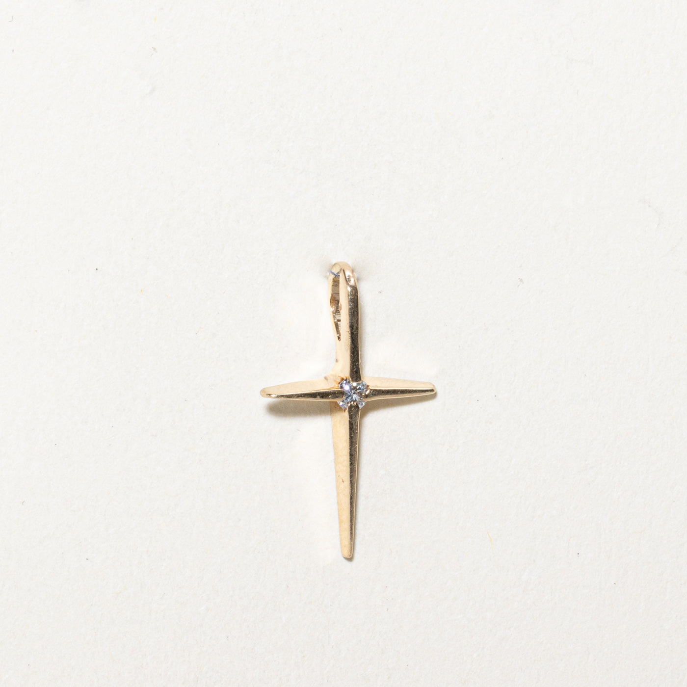 Diamond Cross Pendant | 0.04ct