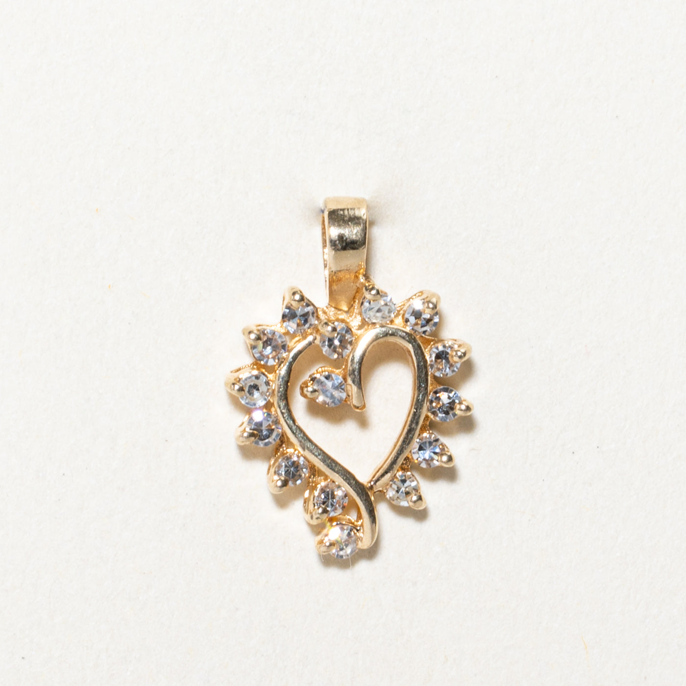 Diamond Open Heart Pendant | 0.22ctw