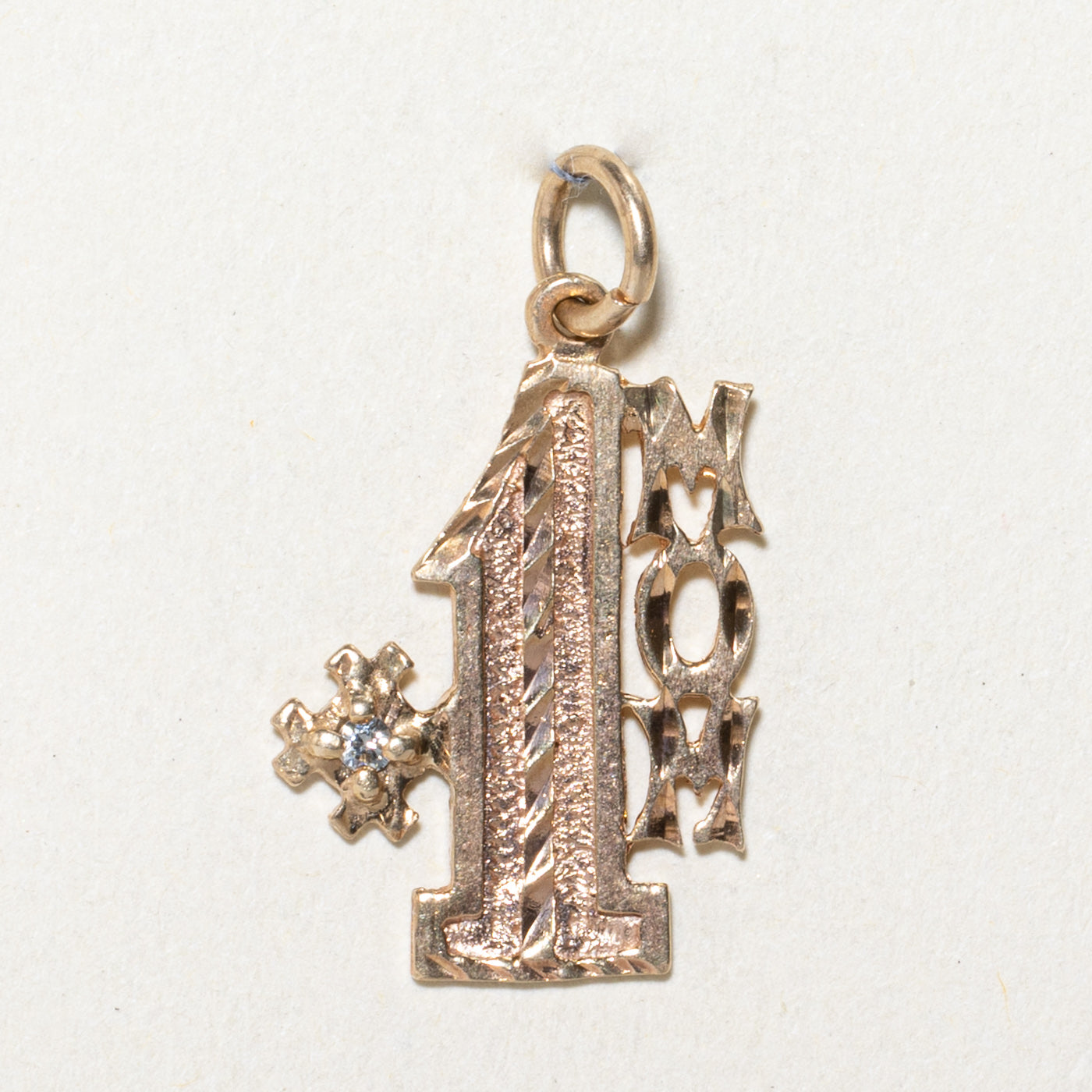 Diamond '#1 Mom' Pendant | 0.01ct