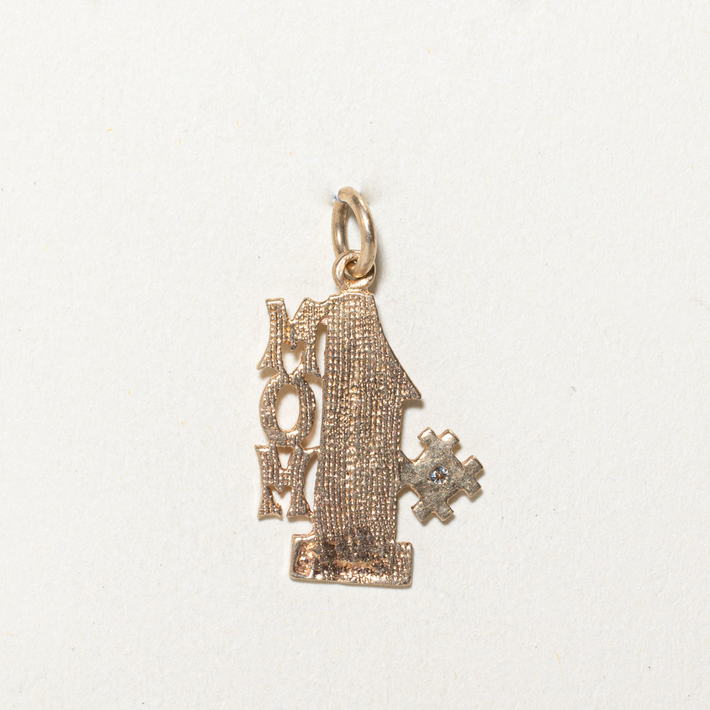 Diamond '#1 Mom' Pendant | 0.01ct