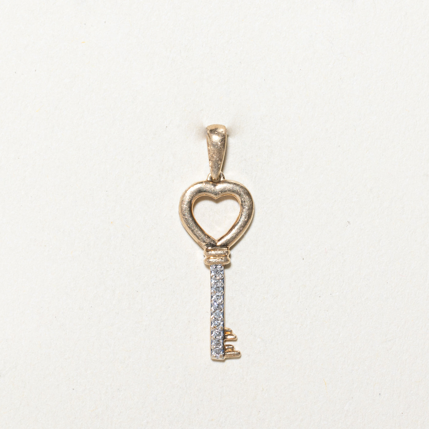 Diamond Heart Key Pendant | 0.03ctw