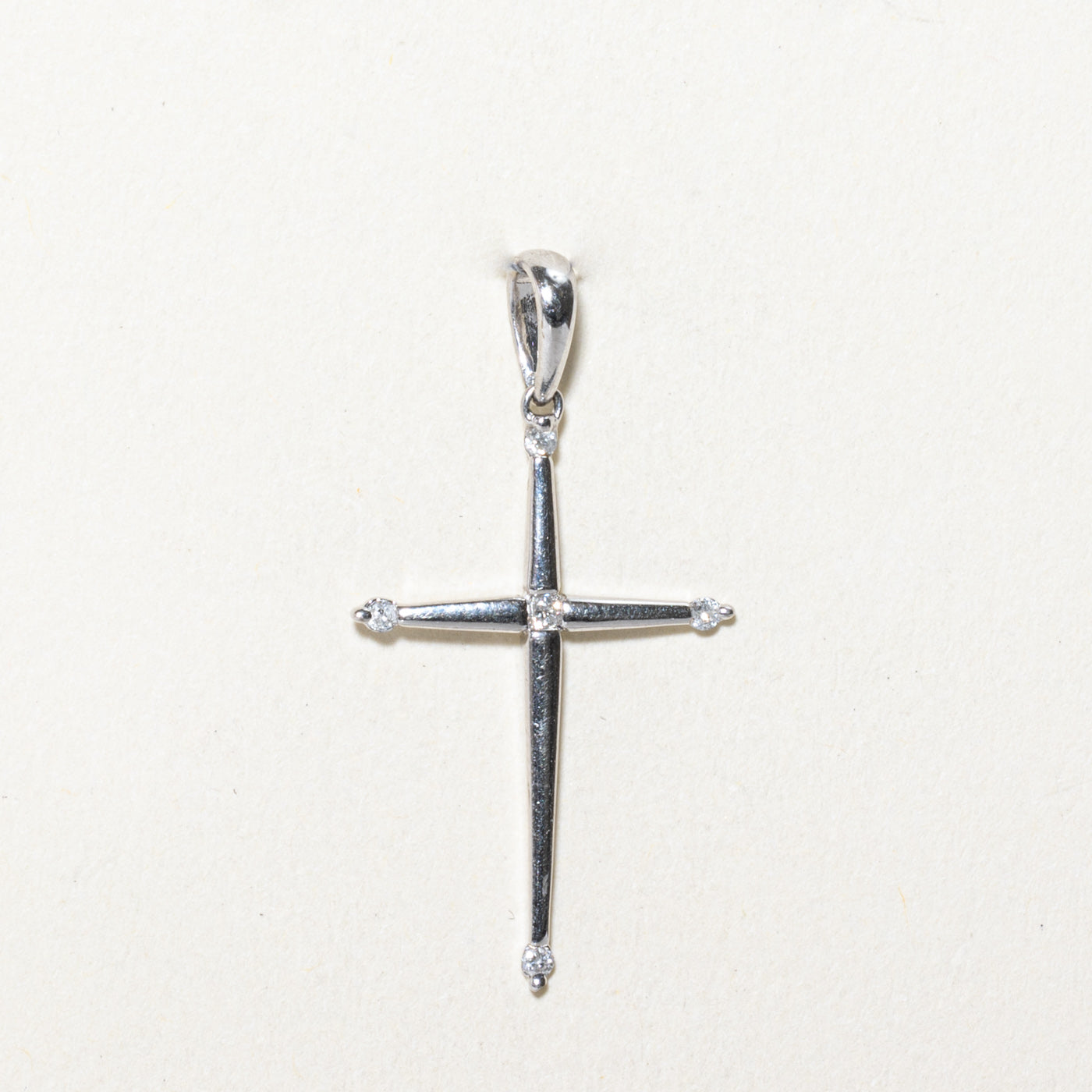 Diamond Cross Pendant | 0.05ctw