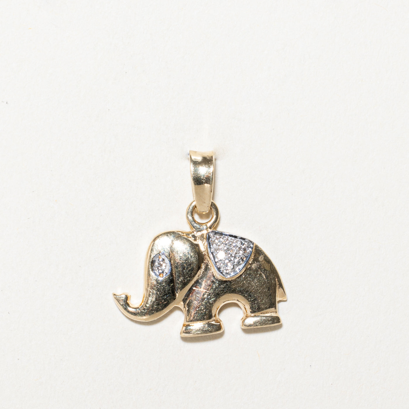 Diamond Elpehant Pendant | 0.07ctw
