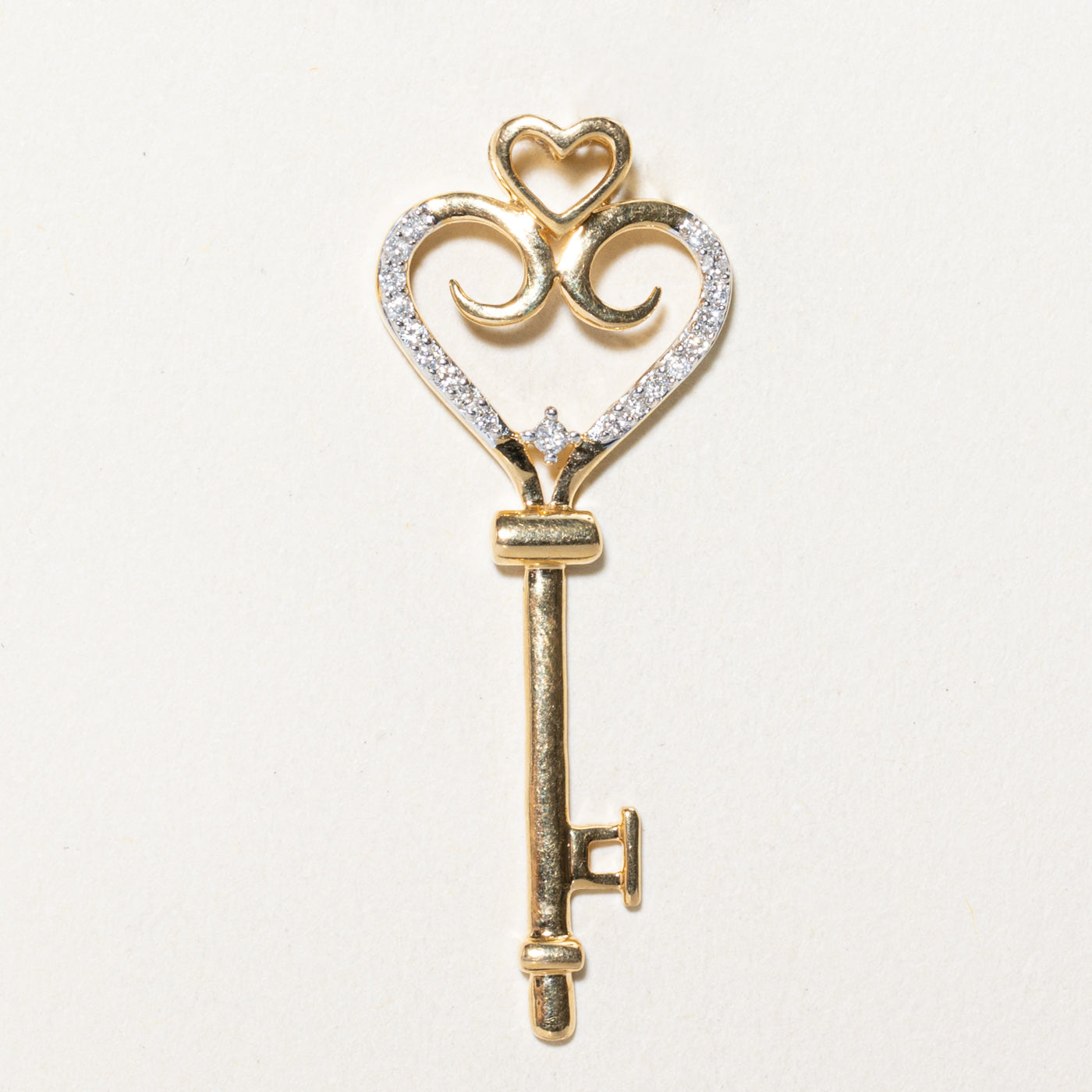 Diamond Heart Key Pendant | 0.10ctw
