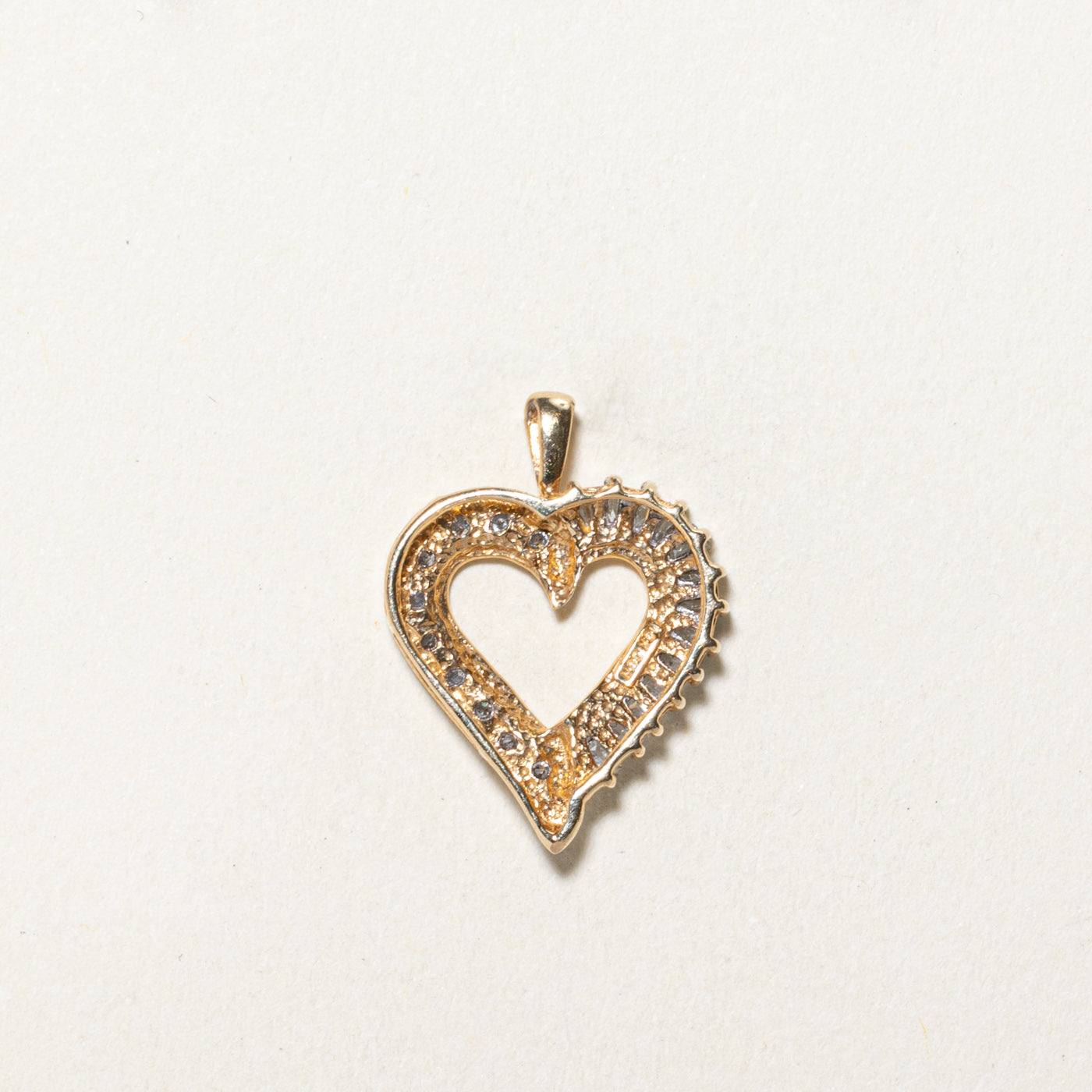 Diamond Open Heart Pendant | 0.30ctw