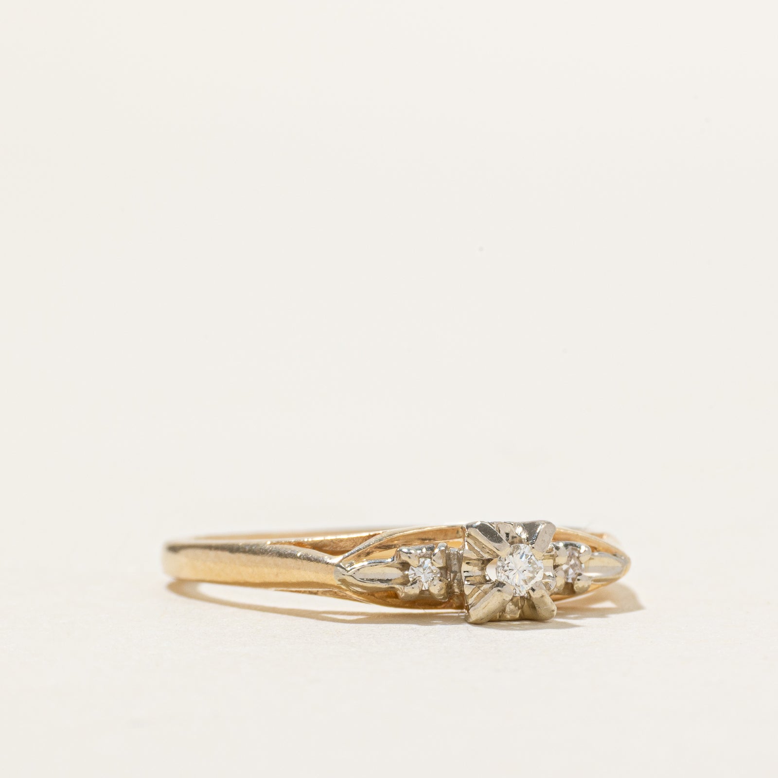 14k Two Tone Gold Vintage Diamond Ring | 0.05ctw | SZ 6.5