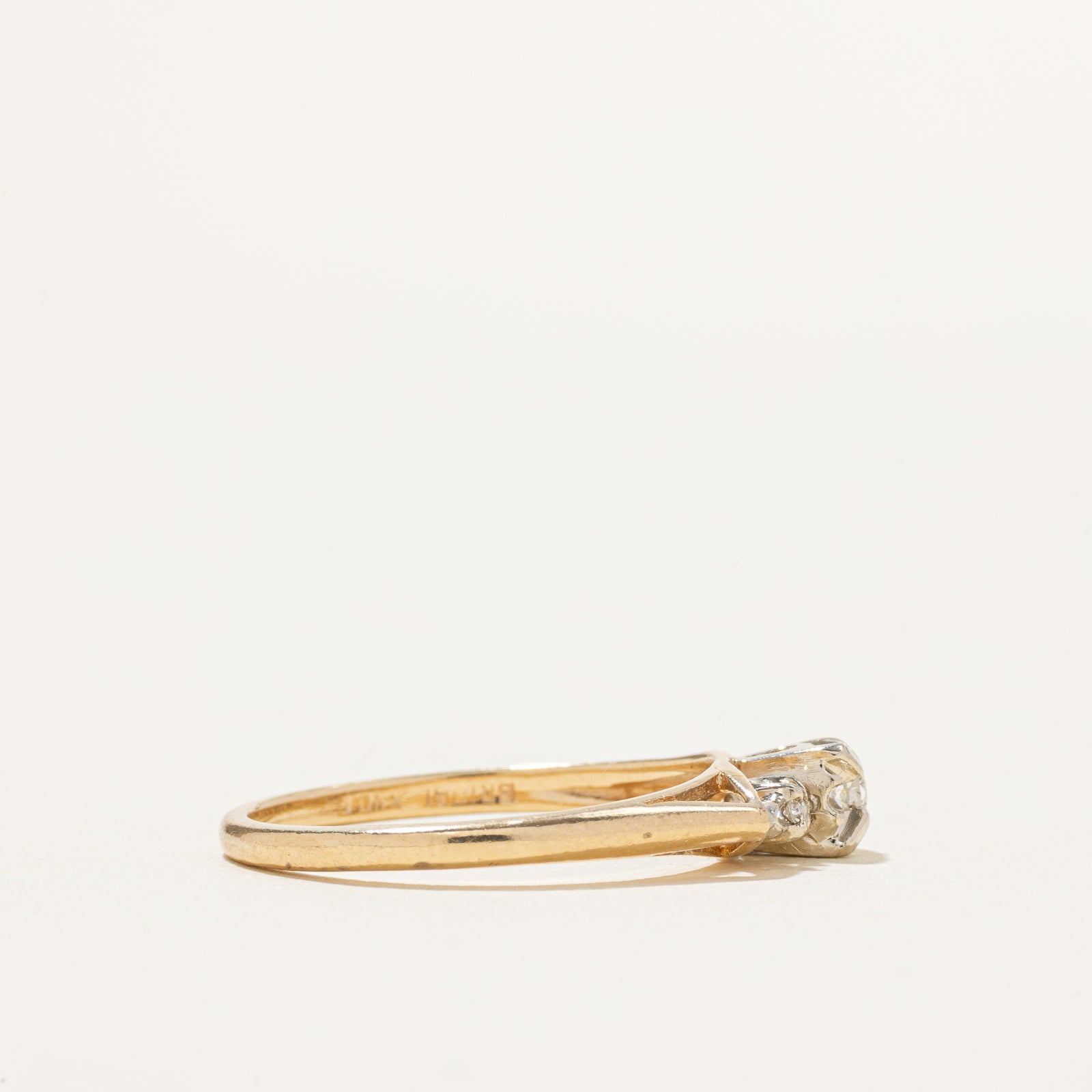 14k Two Tone Gold Vintage Diamond Ring | 0.05ctw | SZ 6.5