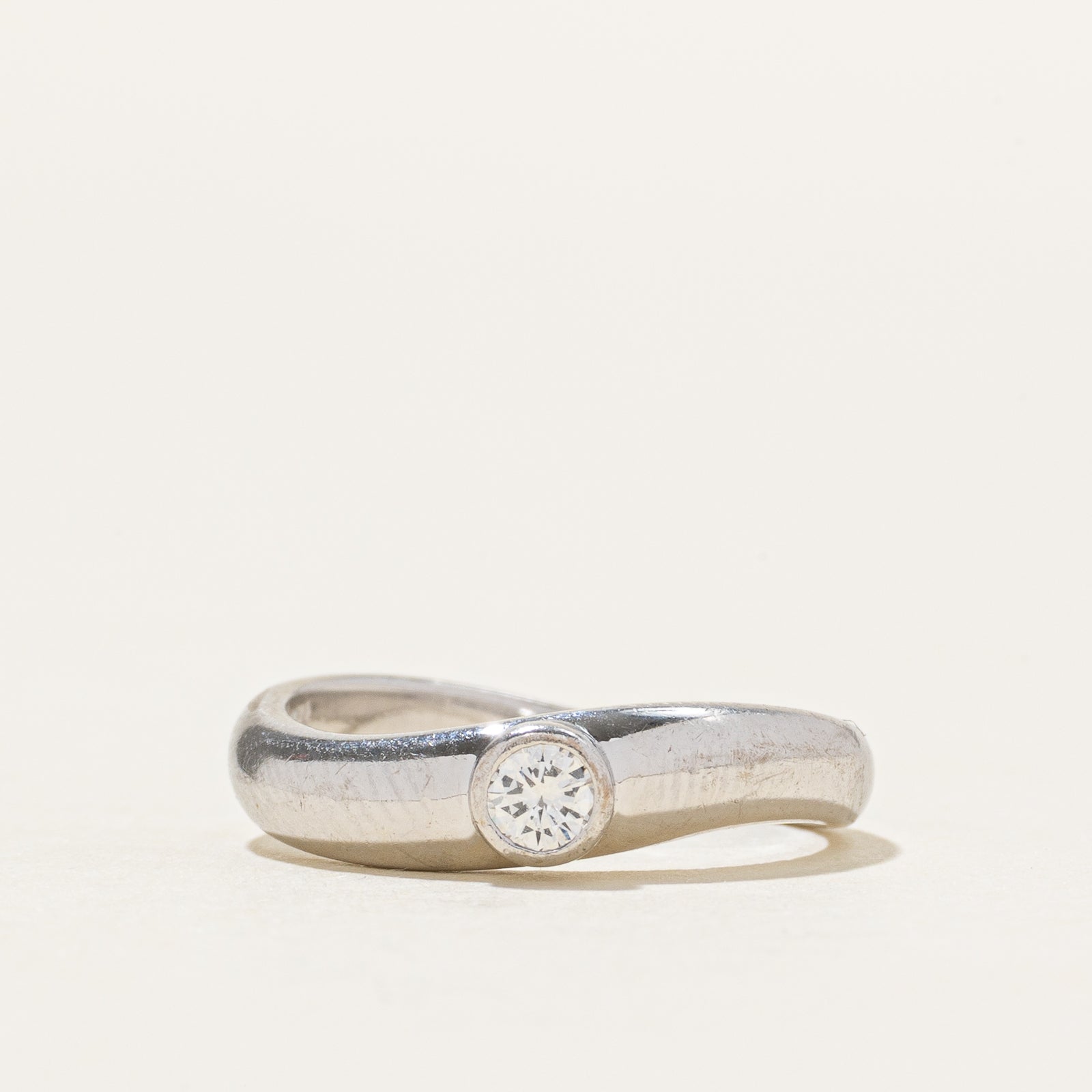 18k Bezel Set Diamond Wave Ring | 0.10ct | SZ 3.5