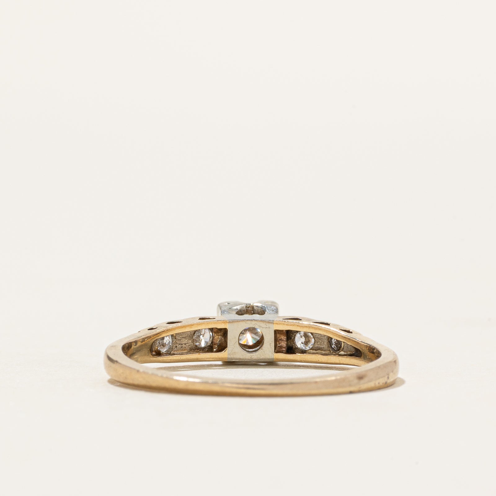 14k Two Tone Gold Vintage Diamond Ring | 0.26ctw | SZ 8
