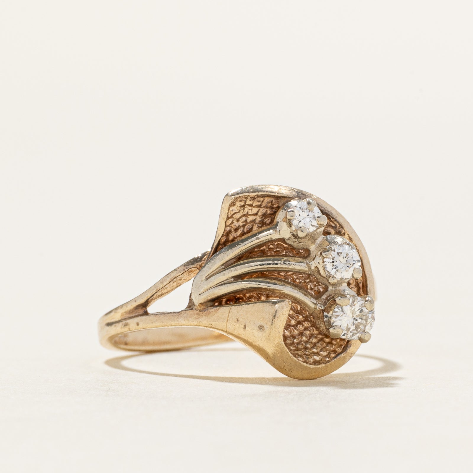14k Two Tone Diamond Calla Lily Ring | 0.18ctw | SZ 6
