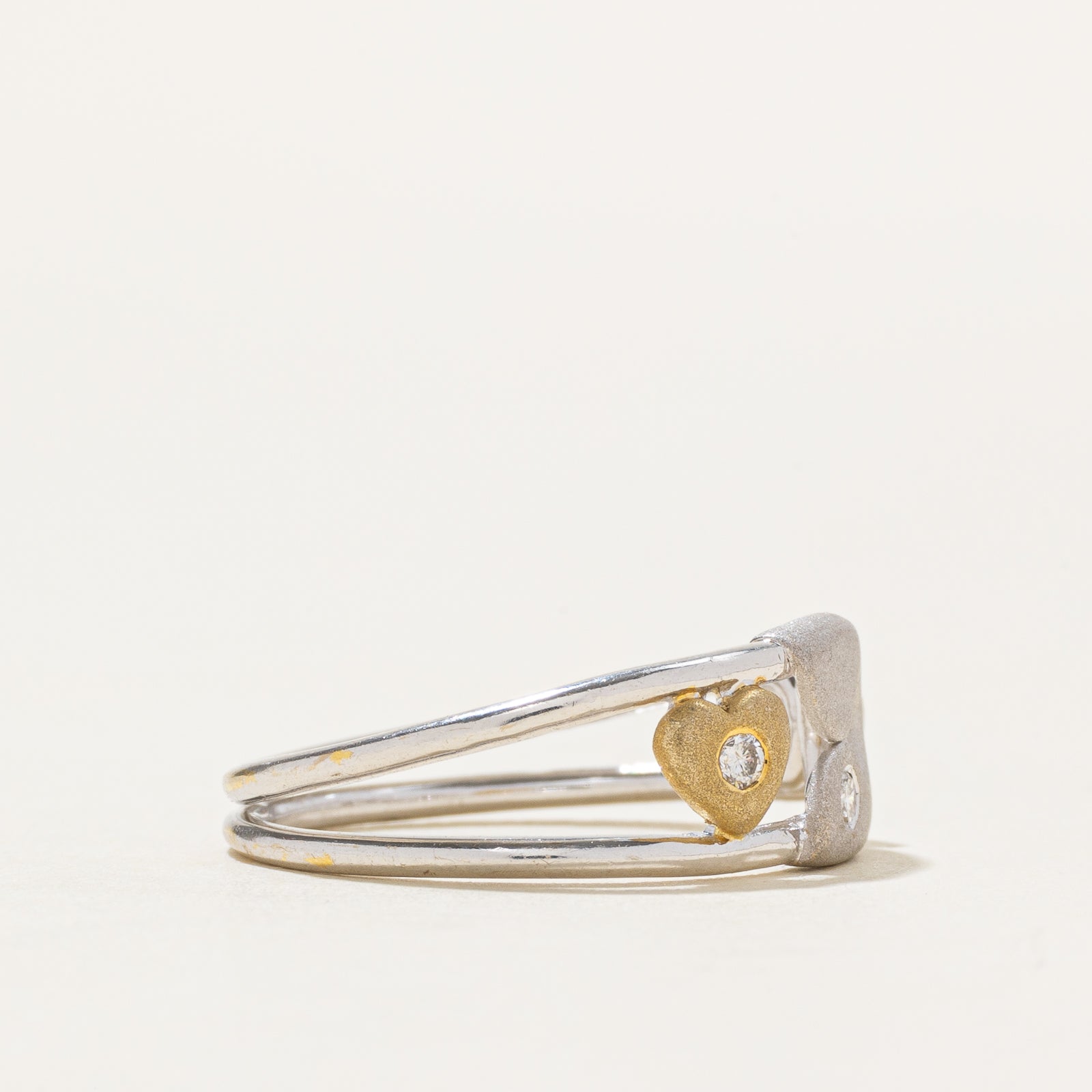18k Diamond Matte Paperclip Ring | 0.04ctw | SZ 6.25